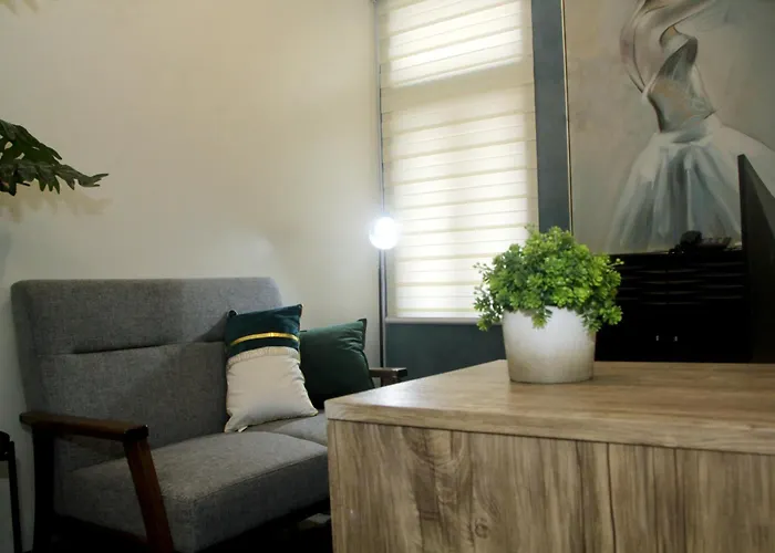 Cozy Pad In Cubao