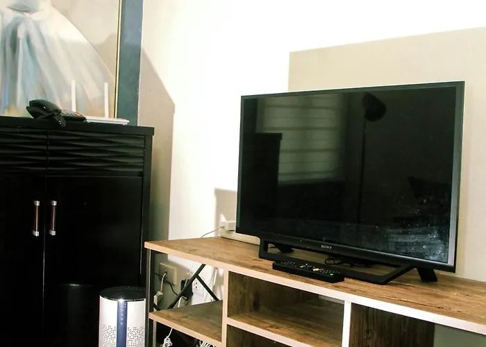 Cozy Pad In Cubao Manila